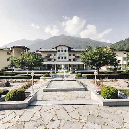 Hotel Alpenpalace Luxury Hideaway & Retreat