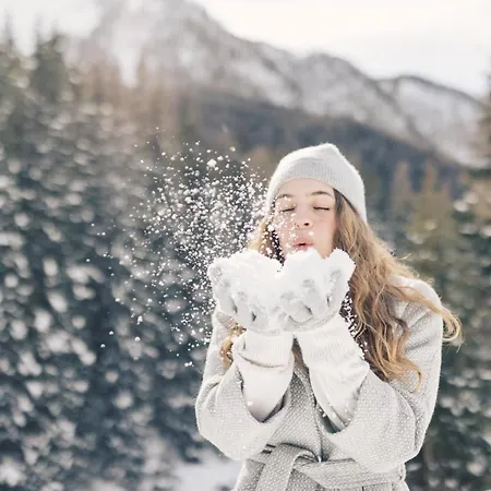 Hotel Alpenpalace Luxury Hideaway & Retreat 5*
