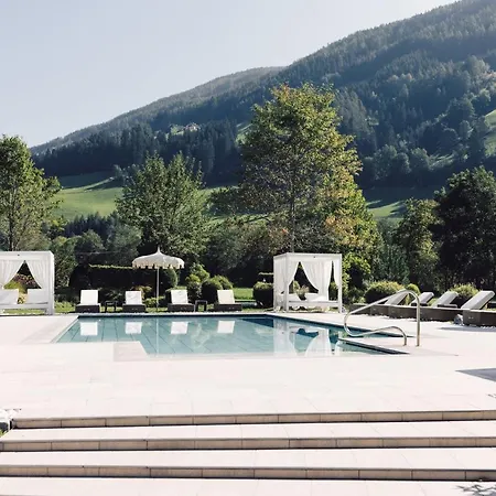 Alpenpalace Luxury Hideaway & Retreat Hotel 5*