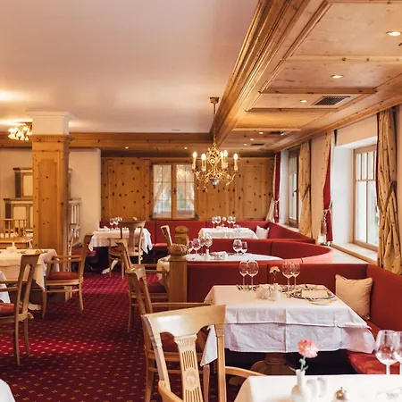 Alpenpalace Luxury Hideaway & Retreat 5*